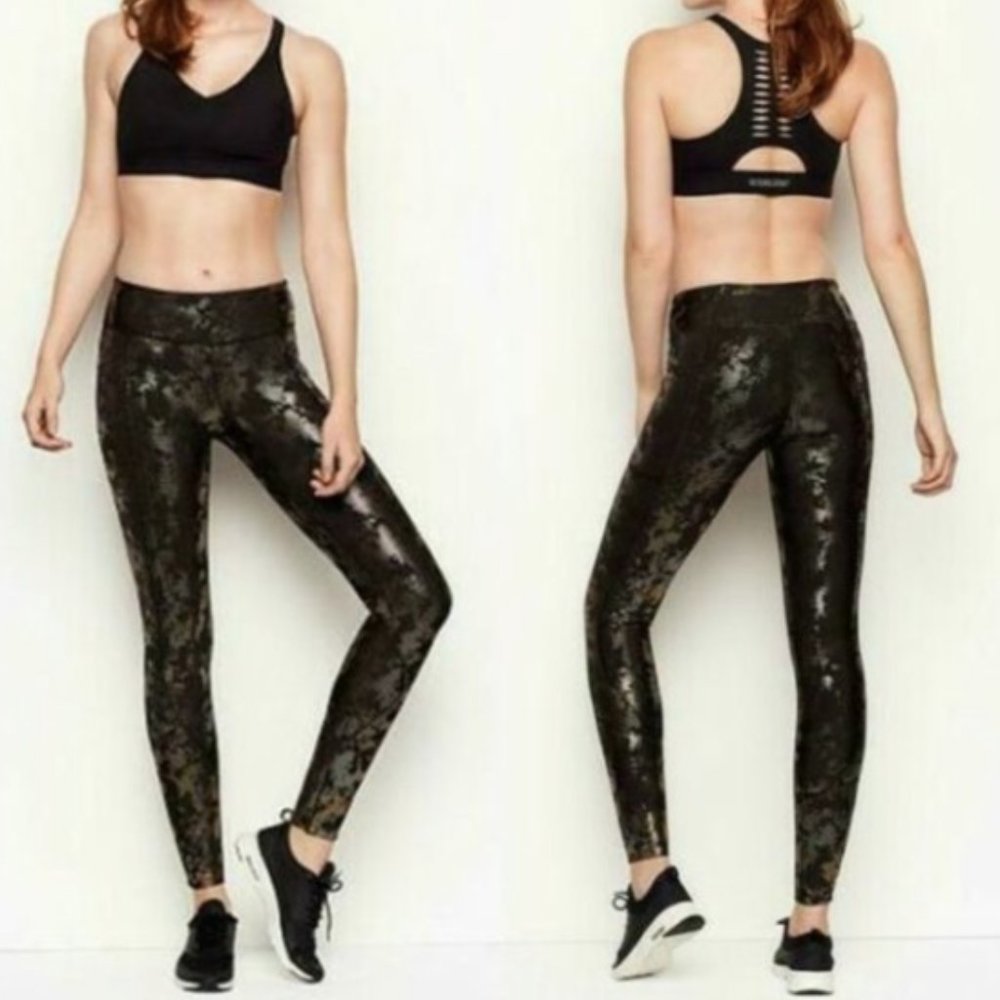 ✨VICTORIA'S SECRET Sport Limited Edition Total Knockout Tights Black Shine Sz M✨